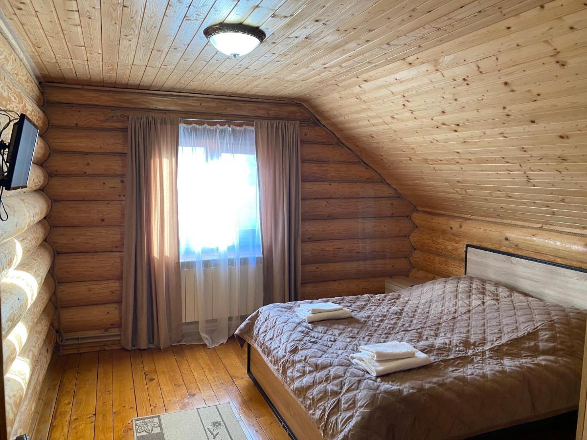 Smerekovyi Dvir Поляна Екстер'єр фото